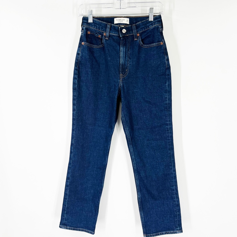 Abercrombie & Fitch Curve Love The Ankle Straight Jeans Ultra High Rise
